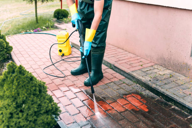 Best Commercial Pressure Washing  in Eatons Neck, NY